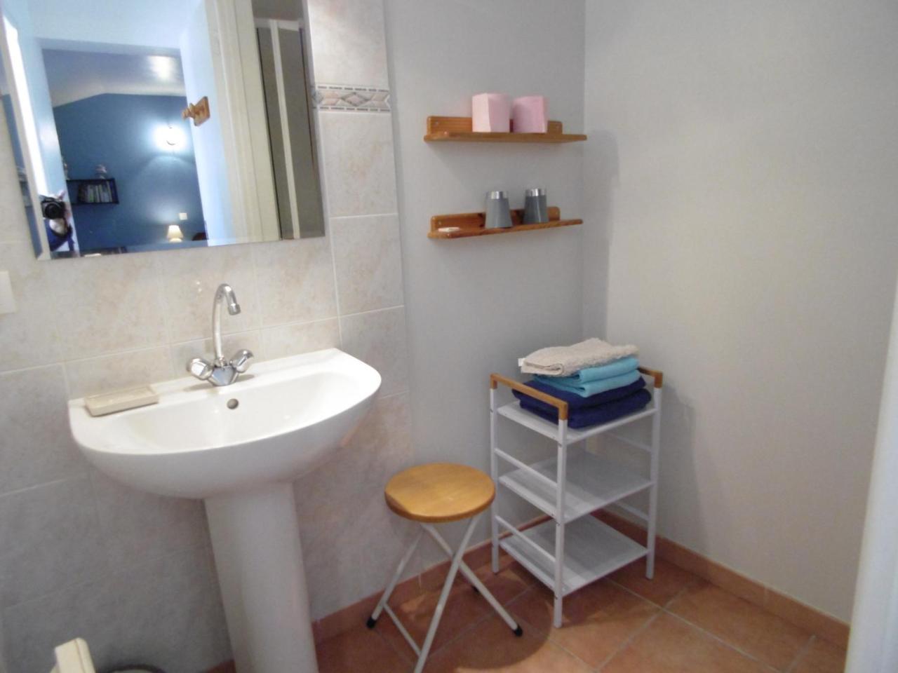 La Ferme De Valauris Bed & Breakfast Sisteron Exterior photo