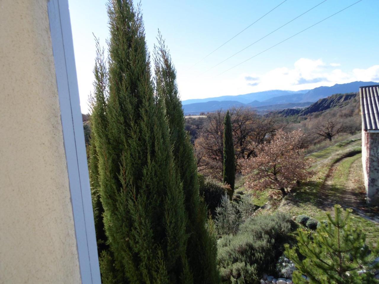 La Ferme De Valauris Bed & Breakfast Sisteron Exterior photo